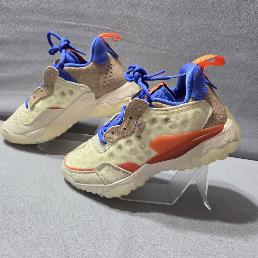 Nike Jordan Delta 2 Womens CW0913-101 (Coconut Milk/Hyper Royal-Hemp-O), Size 7